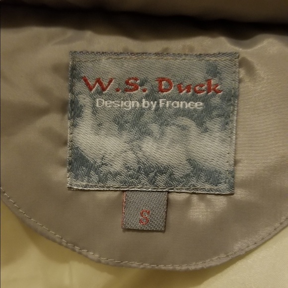 Silver Grey Puffer Jacket - Picture 4 of 4